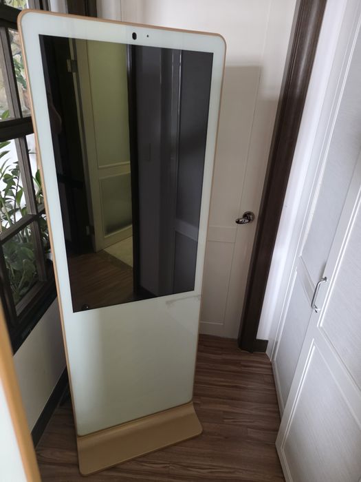 LED дисплей вертикальный 43''