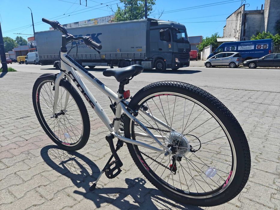 CROSS Велосипед 26" SPEEDSTER бял