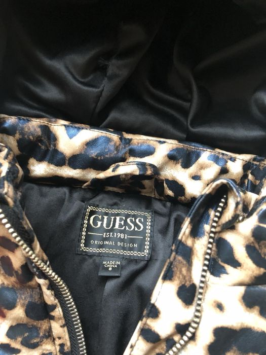 Детско яке Guess ново