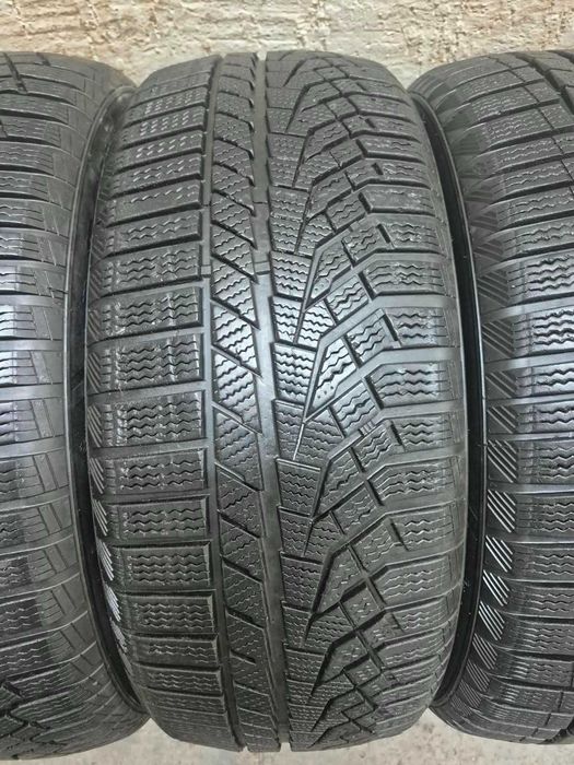 215/55R17 Sailun