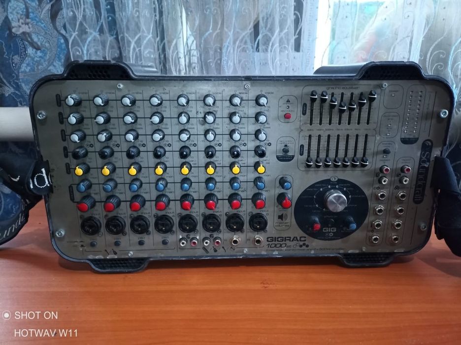 Продам аппаратуру недорого