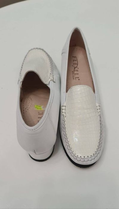 Новые туфли от Flexel Vera Pelle