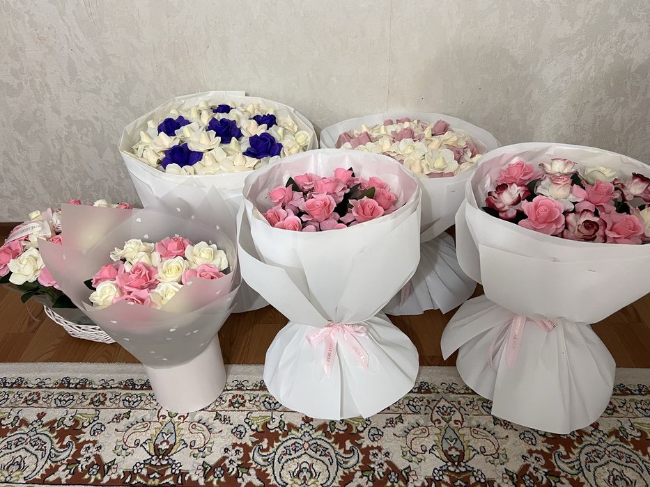Букеты розы из мыльных роз