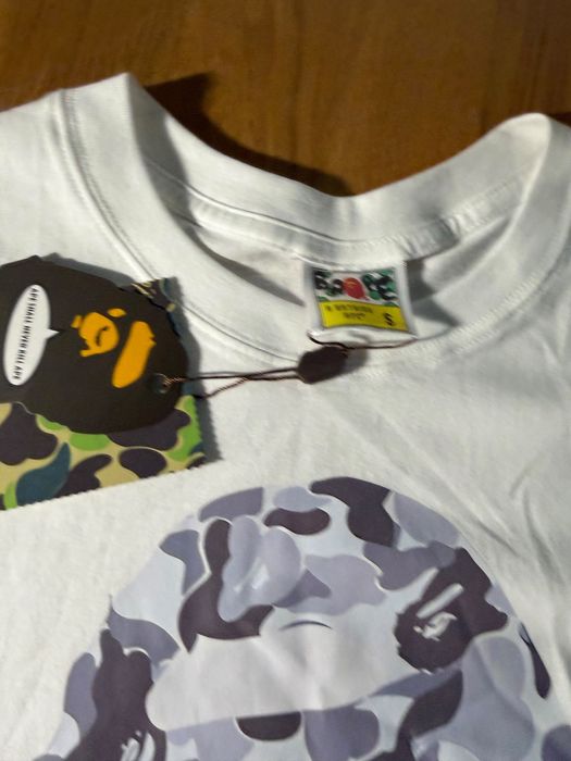 Vand tricou bape nou cu eticheta