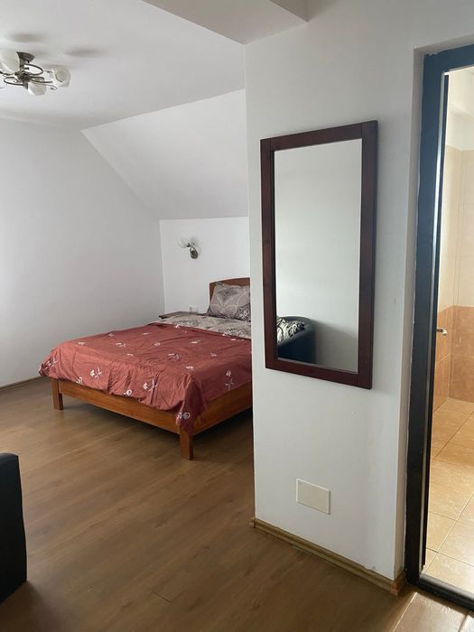 Cabana de inchiriat cu piscina acoperita 30pers