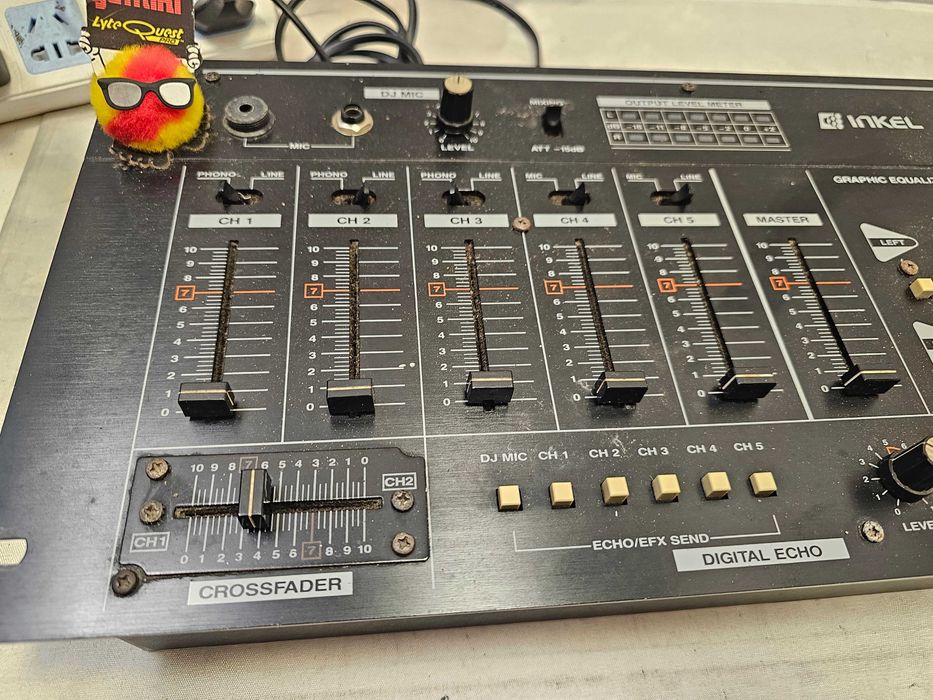 Mixer dj 6 canale Inkel DM-602 Professional Egalizator 7 canale