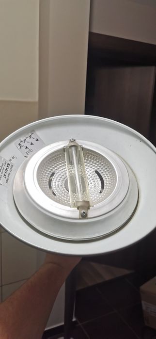 Lampa de iluminat ptr camera