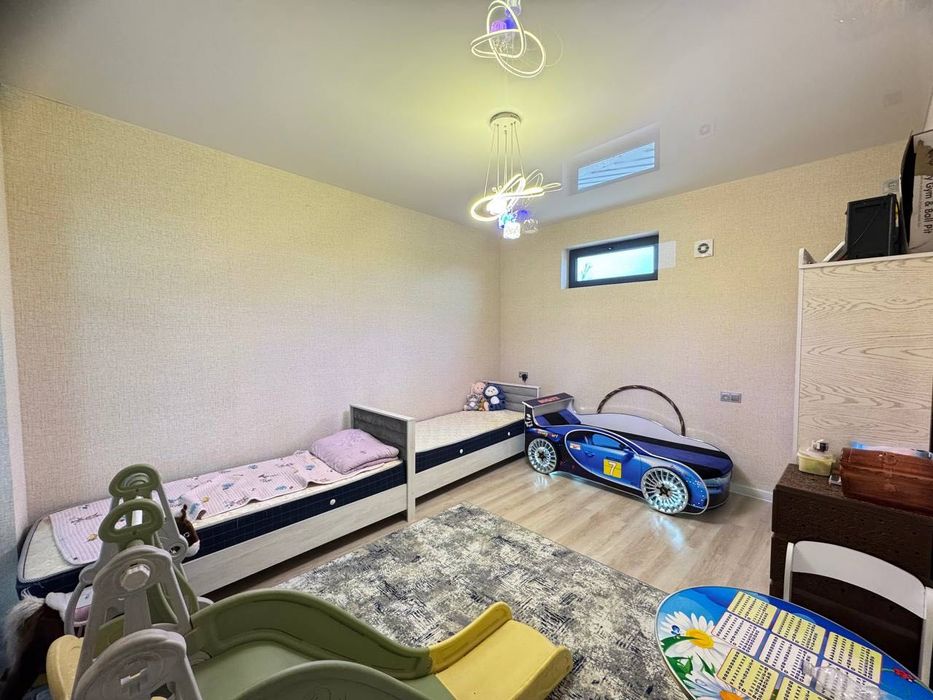 Чорсу Хастимомда янги участка мансардаси билан атиги 165000