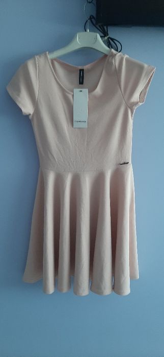 Рокля s.При интерес пращам още снимки