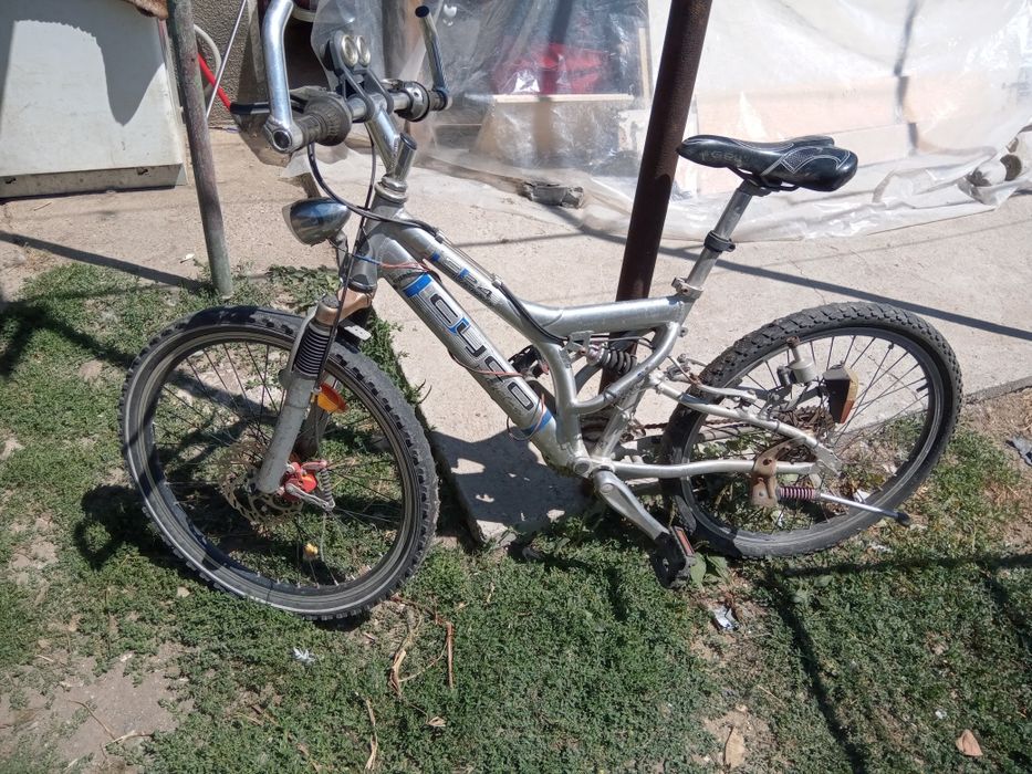 Bicicleta cadru aluminiu