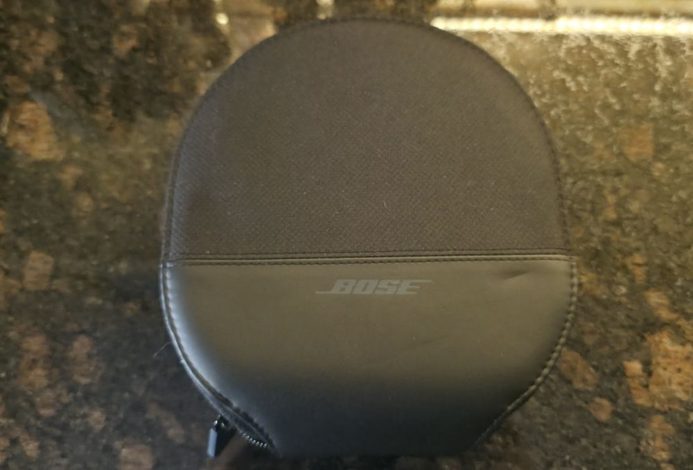 Casti Bose Quietcomfort over the ear