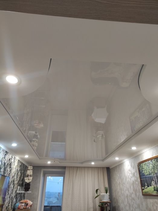 Натяжные потолки.