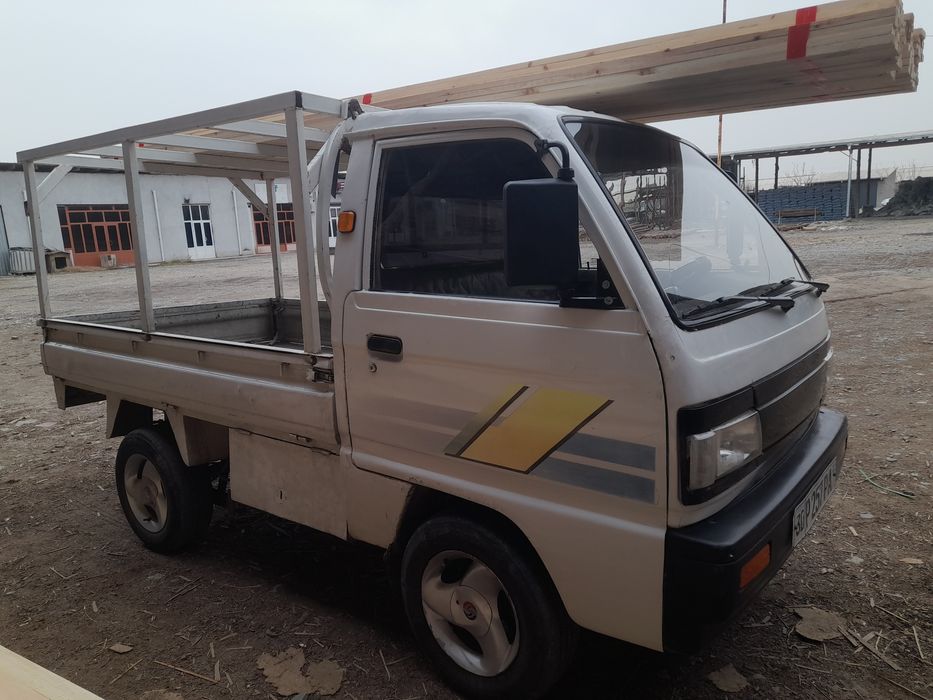 Labo 1996 Gaz bor ishlab turibdi zammasi zur