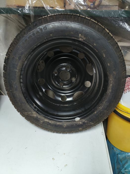 Продавам чисто нова гума с джанта за Опел 4×100