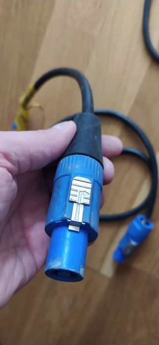 штекер соединитель спикон speakon neutrik