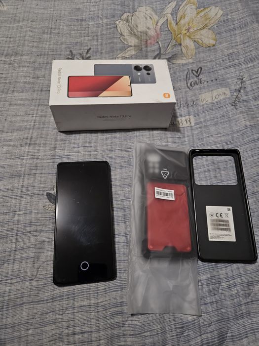 Продам Redmi Note 13 pro