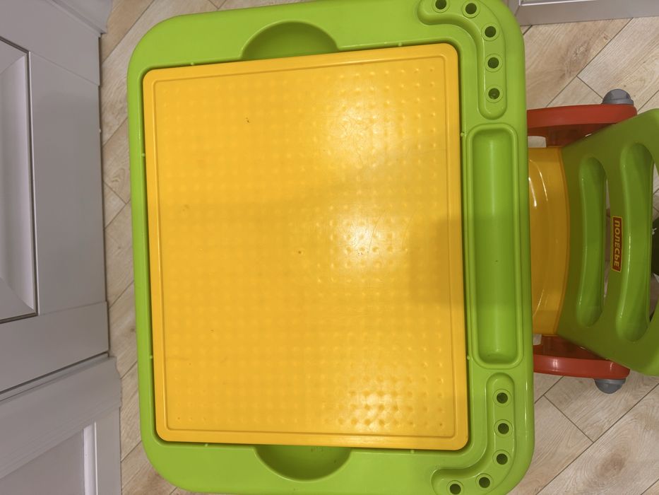 Стол со стулом, коляска для кукол, доска