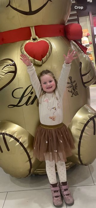 Детски сет пола и пантофки 4/6г