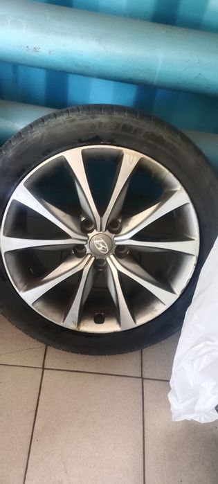 Продам диск с резиной