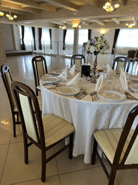 Vand Scaune pentru Restaurant - Sala de Evenimente