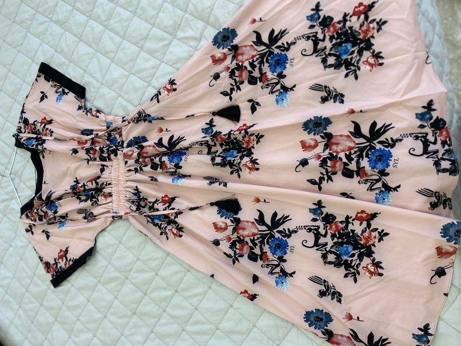 Продаю б/у платья, хорошего качества