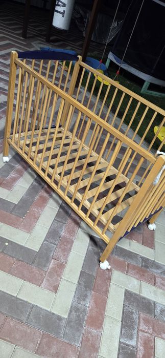 Продам Манеж детский