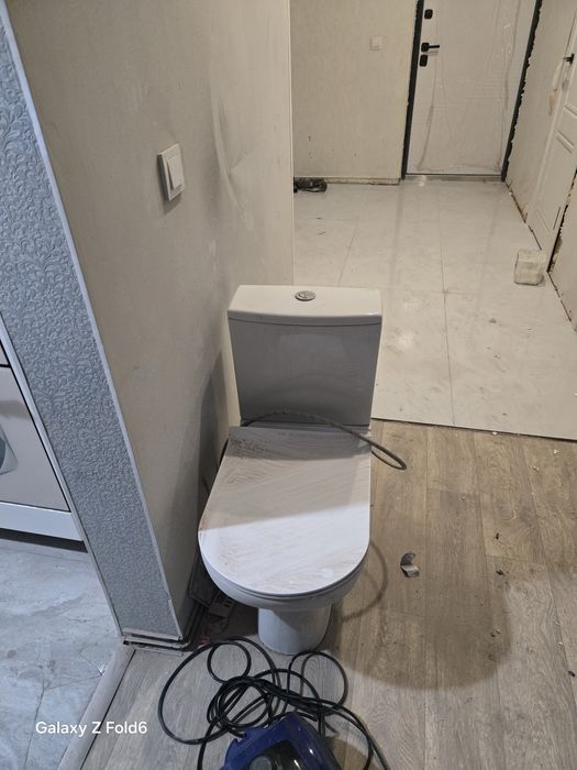 Унитаз в хорошем состоянии