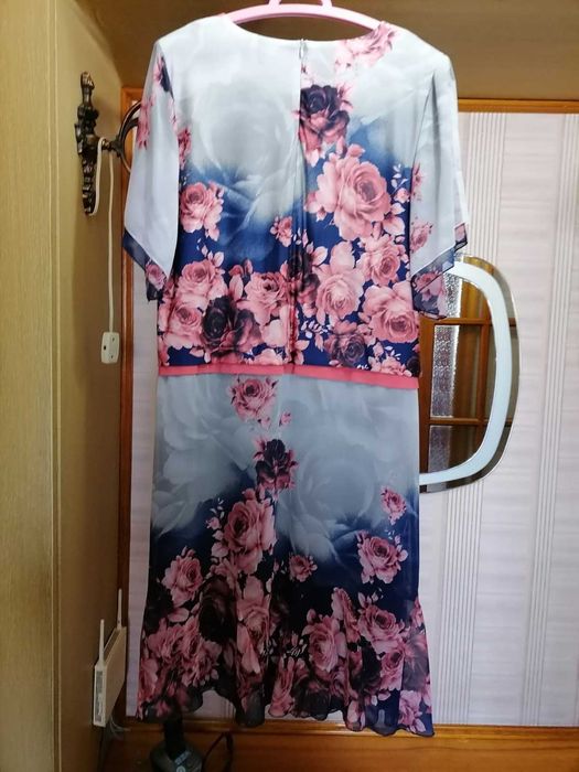 Платье летнее размер 54-56