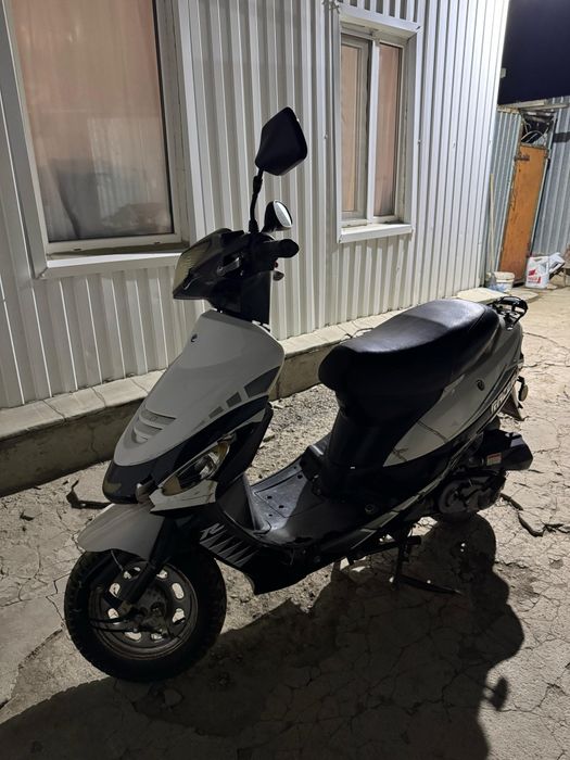 Продам скутер находу
