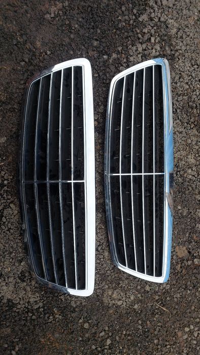 Решотка радиатора, облицовка на Mercedes