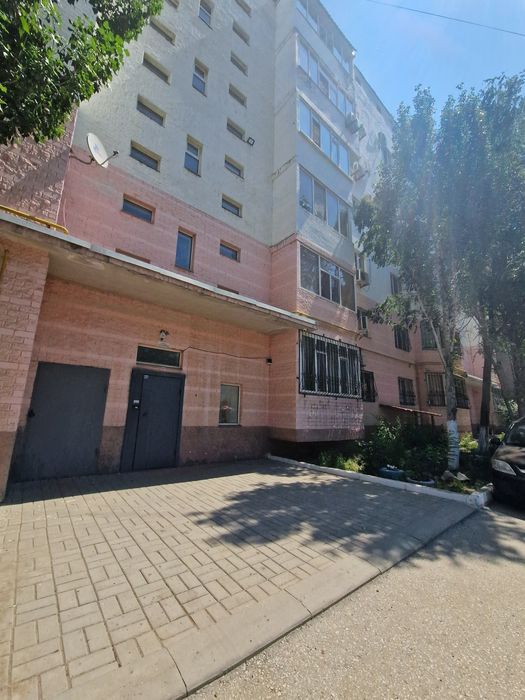 Продам 1 кв 48 квм рн Шанхай