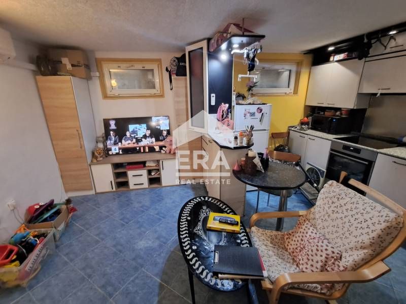 Продава се Едностаен апартамент в Варна, Гръцка махала - 32 кв.м за 1560 €/кв.м - Снимка #3