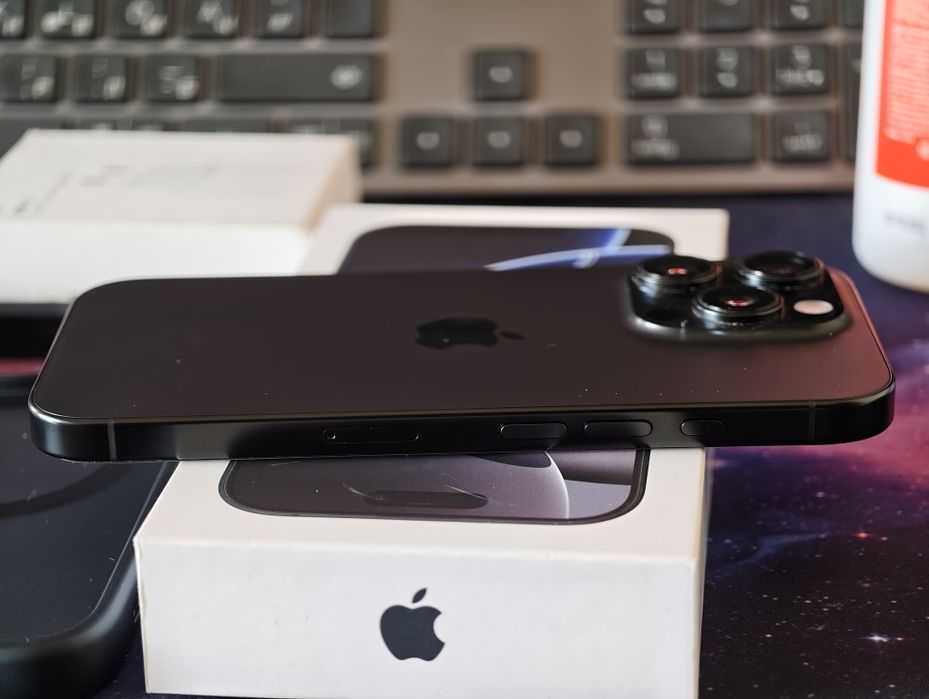 Iphone 16 Pro Black Titanium 128gb/ Гаранция