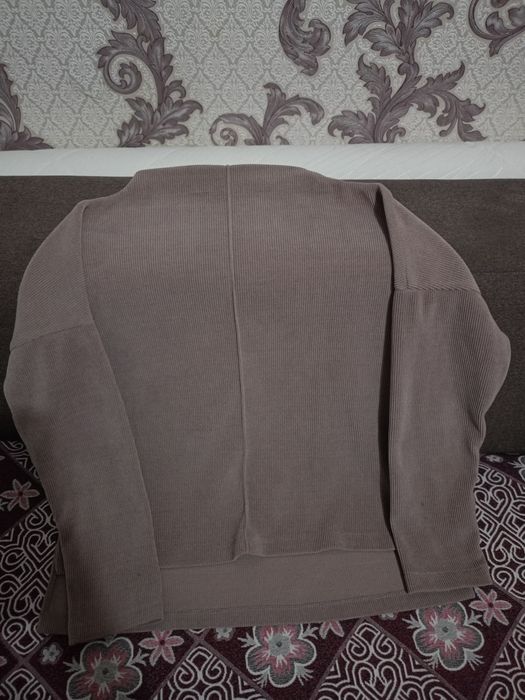 Лёгкий костюм на весну