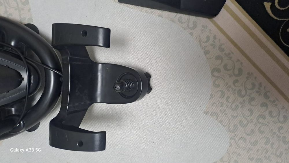 Продам руль с педалями