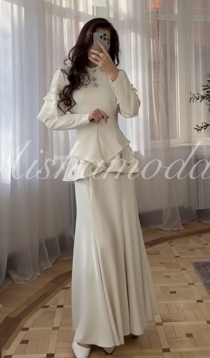 Новое платье длинное вечернее, айвори