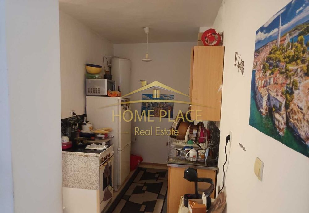 Продава се Двустаен апартамент в Варна, Левски - 84 кв.м за 2274 €/кв.м - Снимка #3