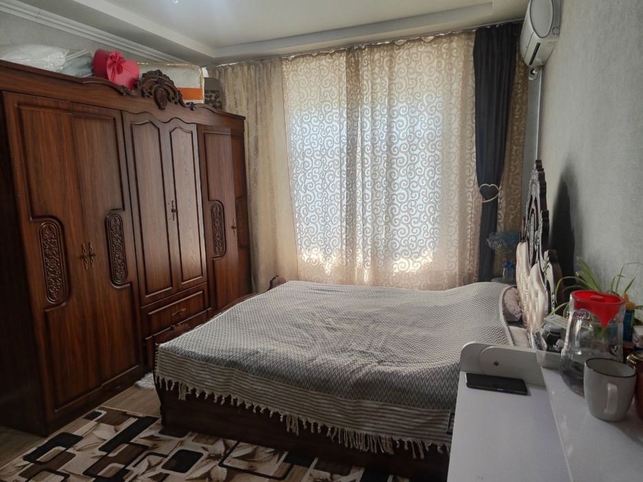 Hovli sotiladi 2.89 sotix Kirifda kota yolga yaqin joylashuvi zor joy