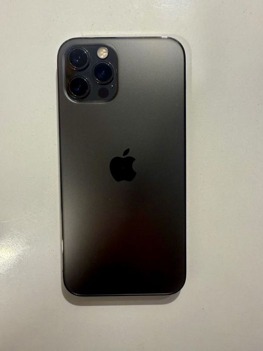 iPhone 12 Pro 256 GB – IMPECABIL – Full Box + 12 huse MagSafe