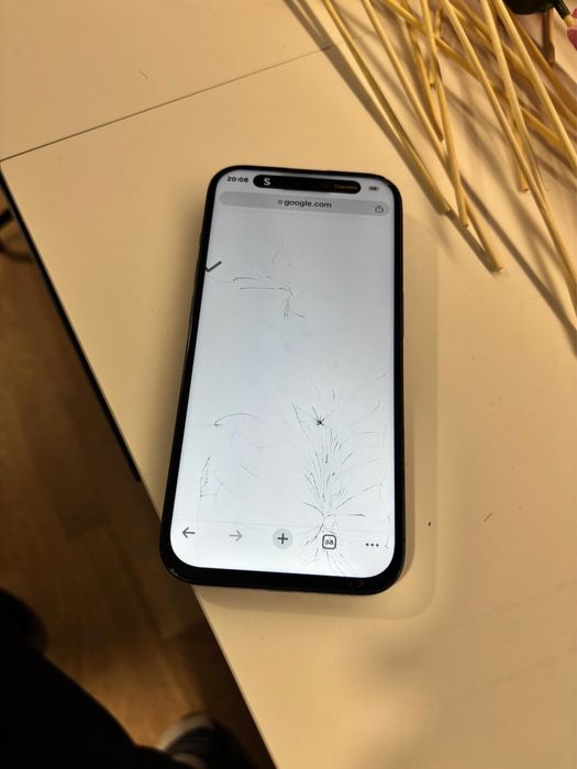 Vand/Schimb iPhone 15 Pro