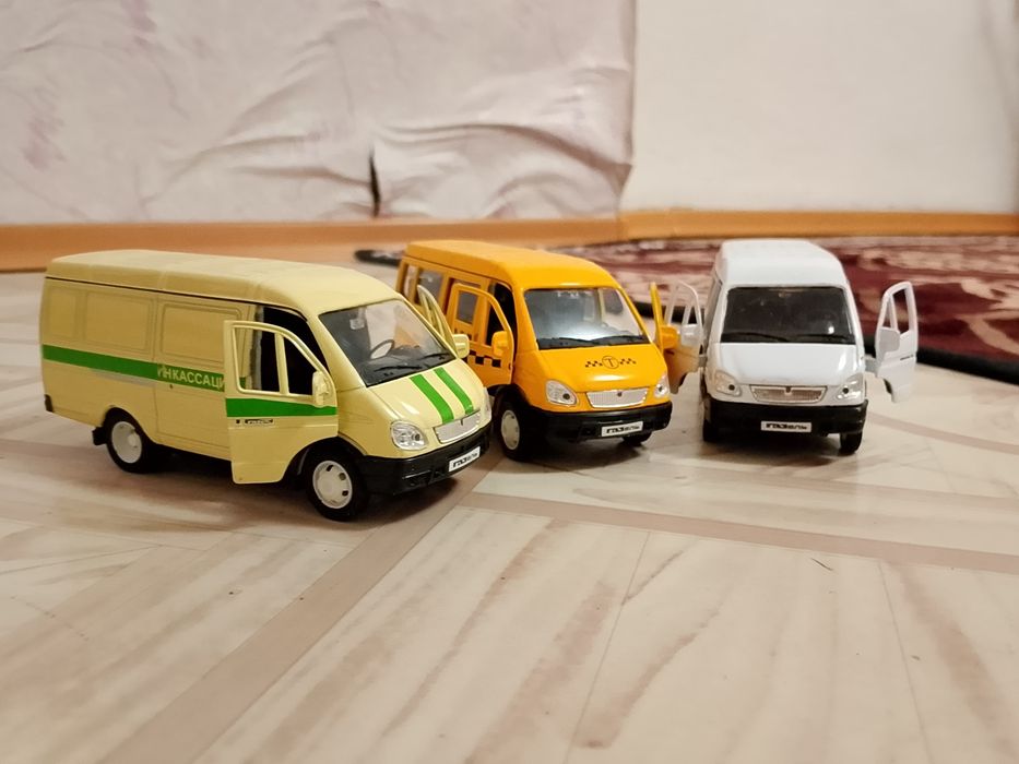 Продам Машинки детские