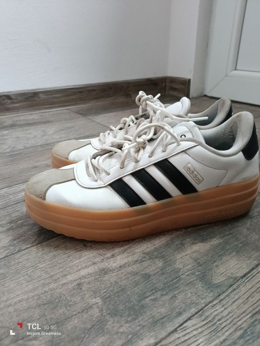 Маратонки Adidas