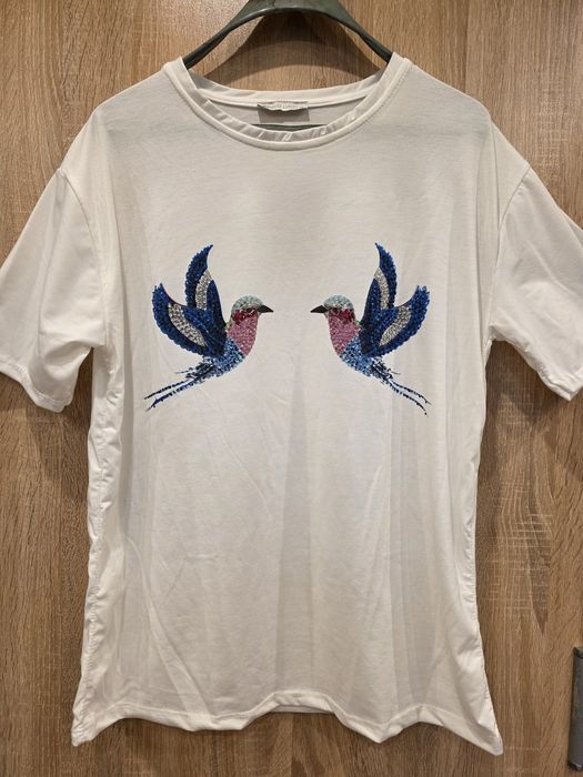 Нови тениски с етикет