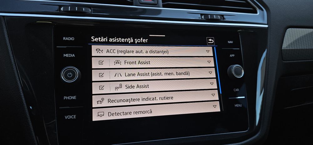 Vw Tiguan 2.0 Tdi 150 C.P Distribuție NOUĂ,  DSG , Cameră , Km  REALi Fără daune!  !