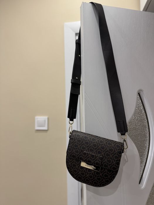 Дамска чанта Calvin Klein