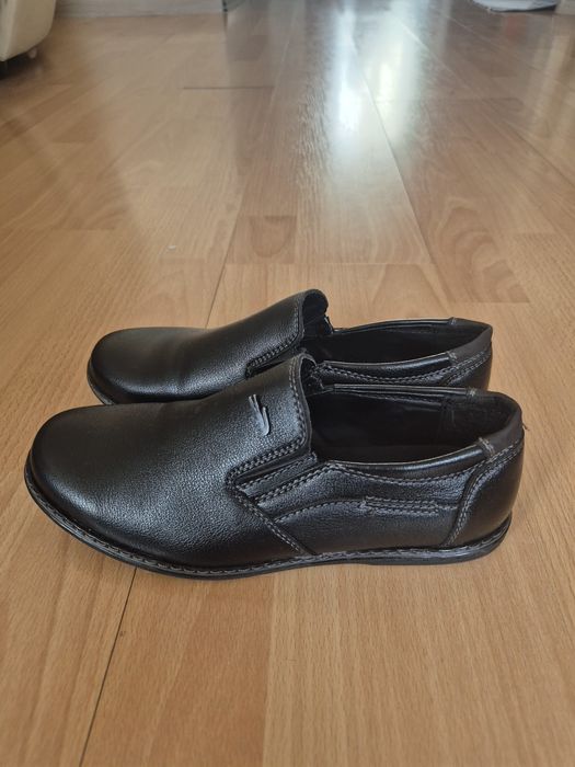 Туфли школьные на мальчика 36
