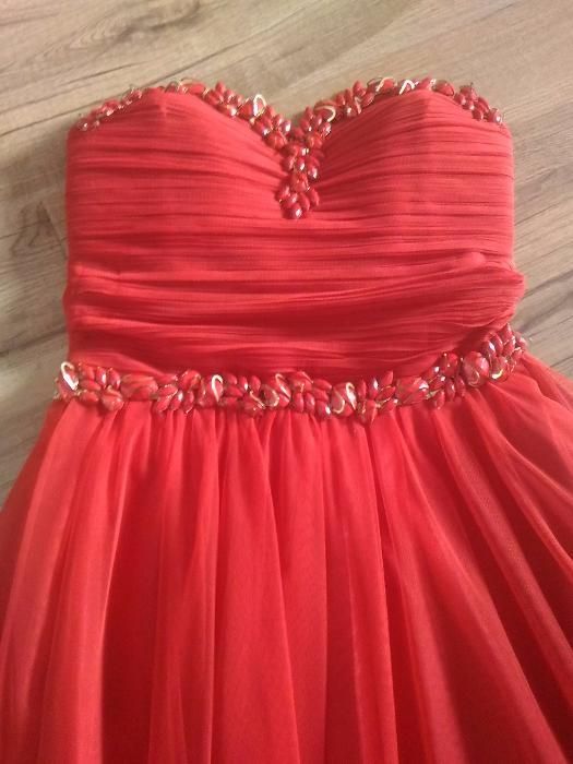 Vând rochie de ocazie