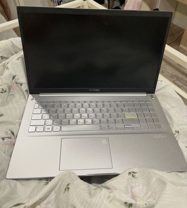 продаю ноутбук Asus Vivobook