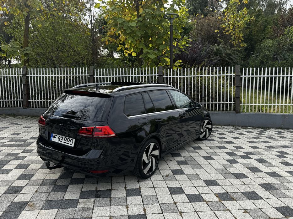 VW//Golf7//2.0Diesel//Panoramic//Piele//Navi//PlafonAlcantara//Dynaudio//JanteR18GTD//LuminiAmbientale
