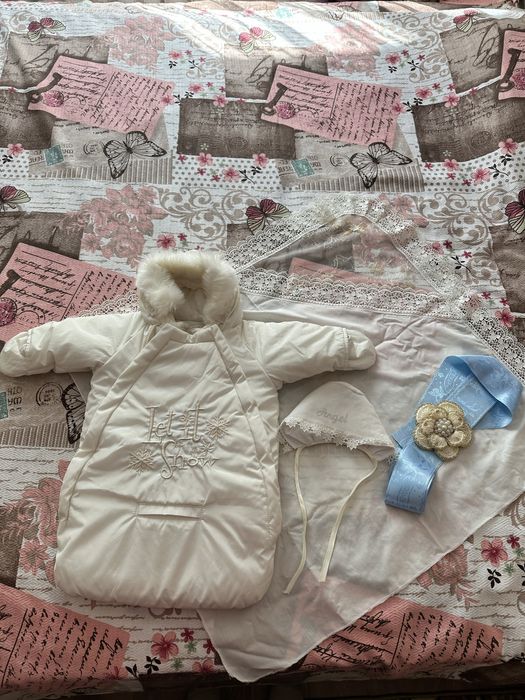 Комбинезон детский на выписку